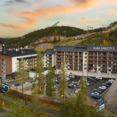 Rukahillchalet3 In - Out